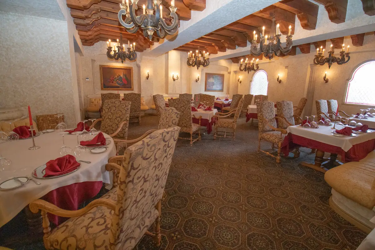 Restaurante Antonios Grand Isla Navidad Resort Manzanillo Colima