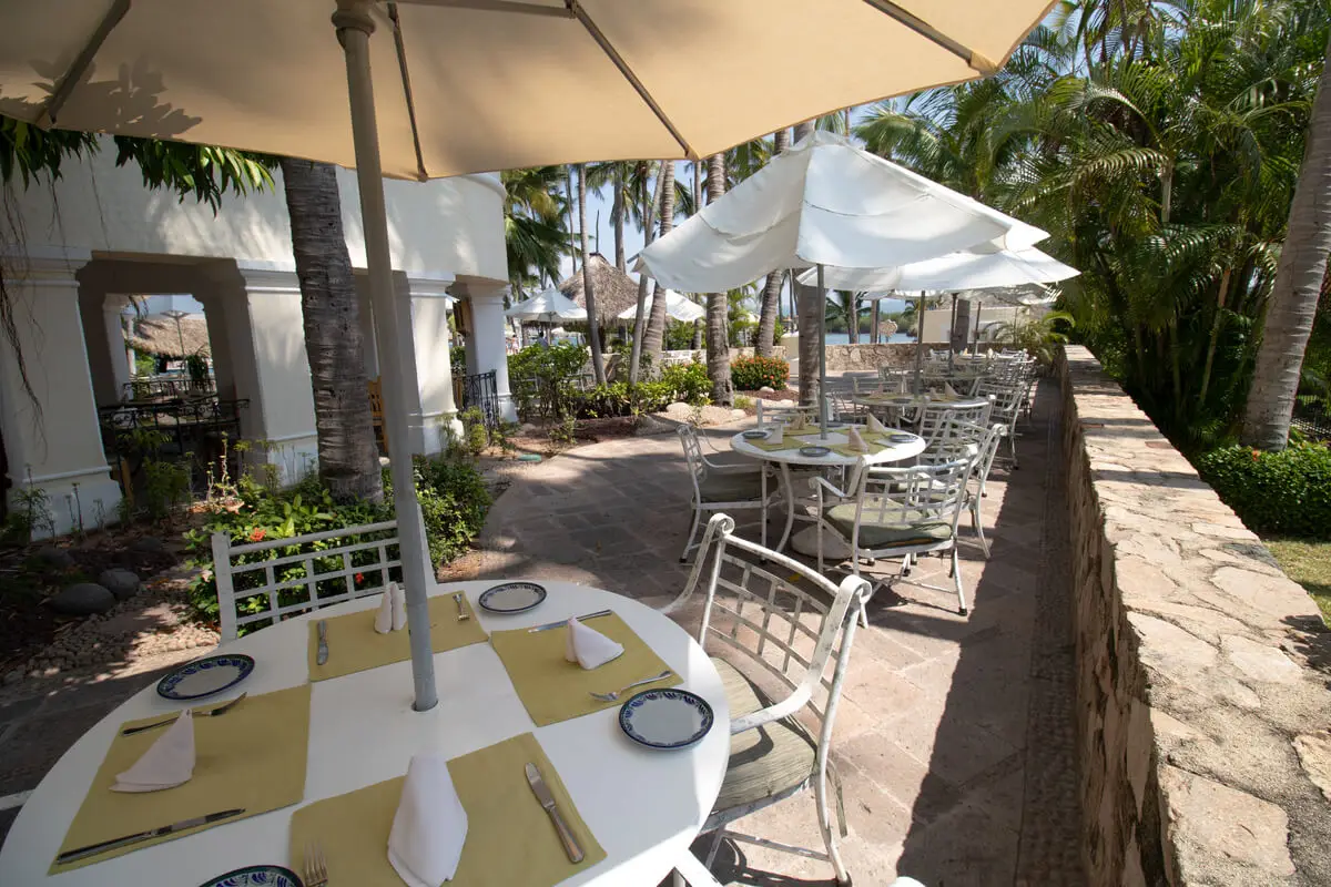 Restaurante La Plazuela Grand Isla Navidad Resort Manzanillo Colima