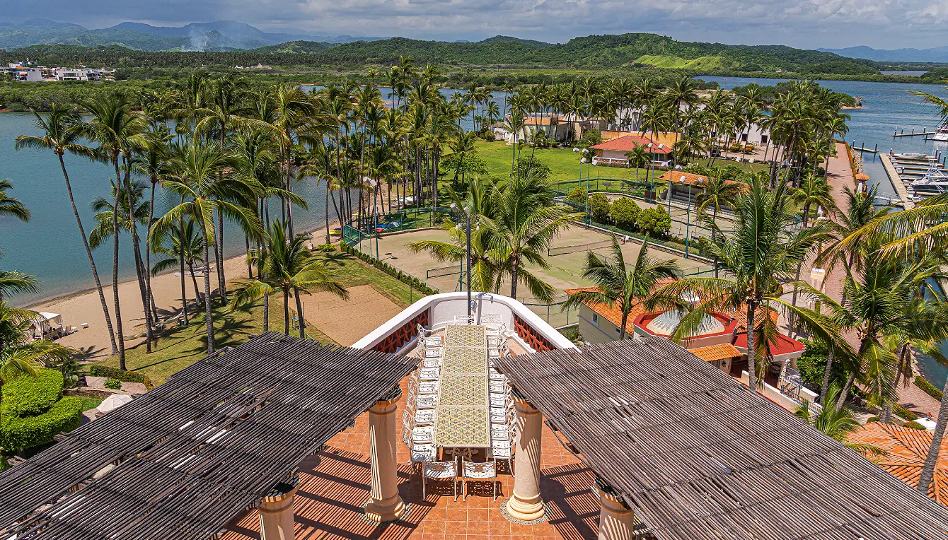 Hotel Grand Isla Navidad Resort, Hotel en Manzanillo, frente a Barra de Navidad