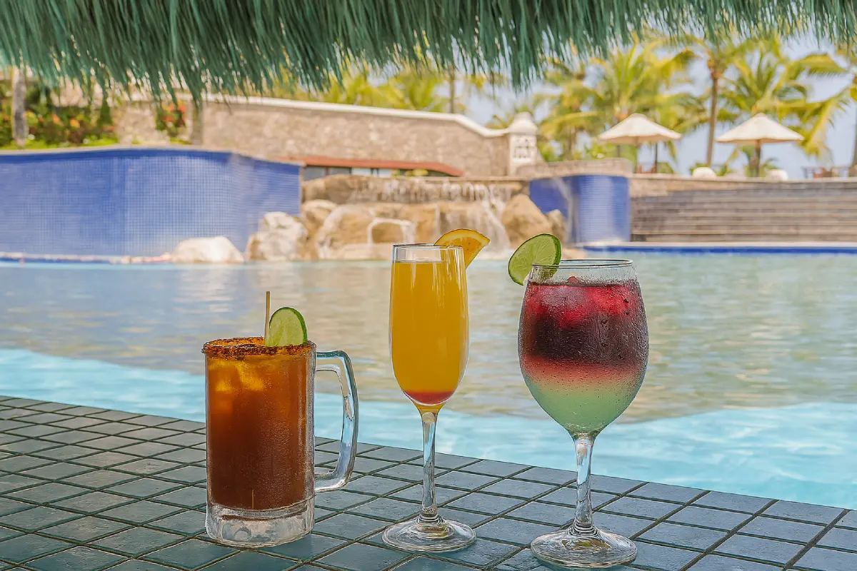 Bar, Grand Isla Navidad Resort, Hotel en Manzanillo Colima, frente a Barra de Navidad